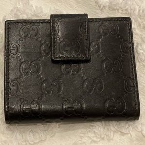 Gucci Bags - Authentic Gucci Wallet Gucci Bags - Authentic Gucci Wallet
